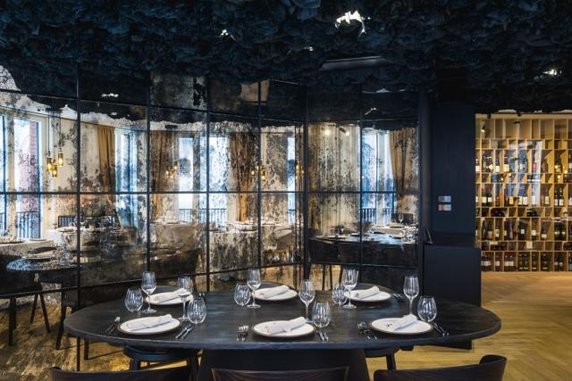 商業(yè)空間：里加老縣城現(xiàn)代風格餐廳設計