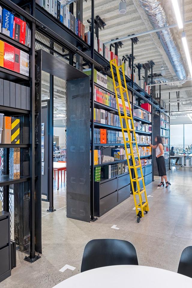 樂享純凈藍天白云之境！在Gensler設計公司辦公室工作倍兒精神