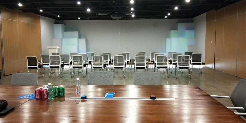 辦公室裝修設(shè)計(jì)多少錢(qián)一平?辦公室裝修設(shè)計(jì)效果圖片大全